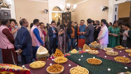 Assemblymember Kalra celebrates Diwali at the Capitol with BAPS Swaminarayan Sanstha