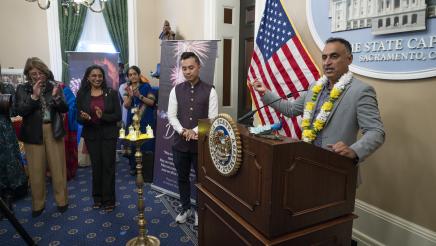 Asm. Kalra speaking during Diwali Celebration